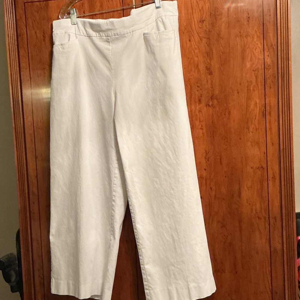 Chico's White Wide-Leg Pants